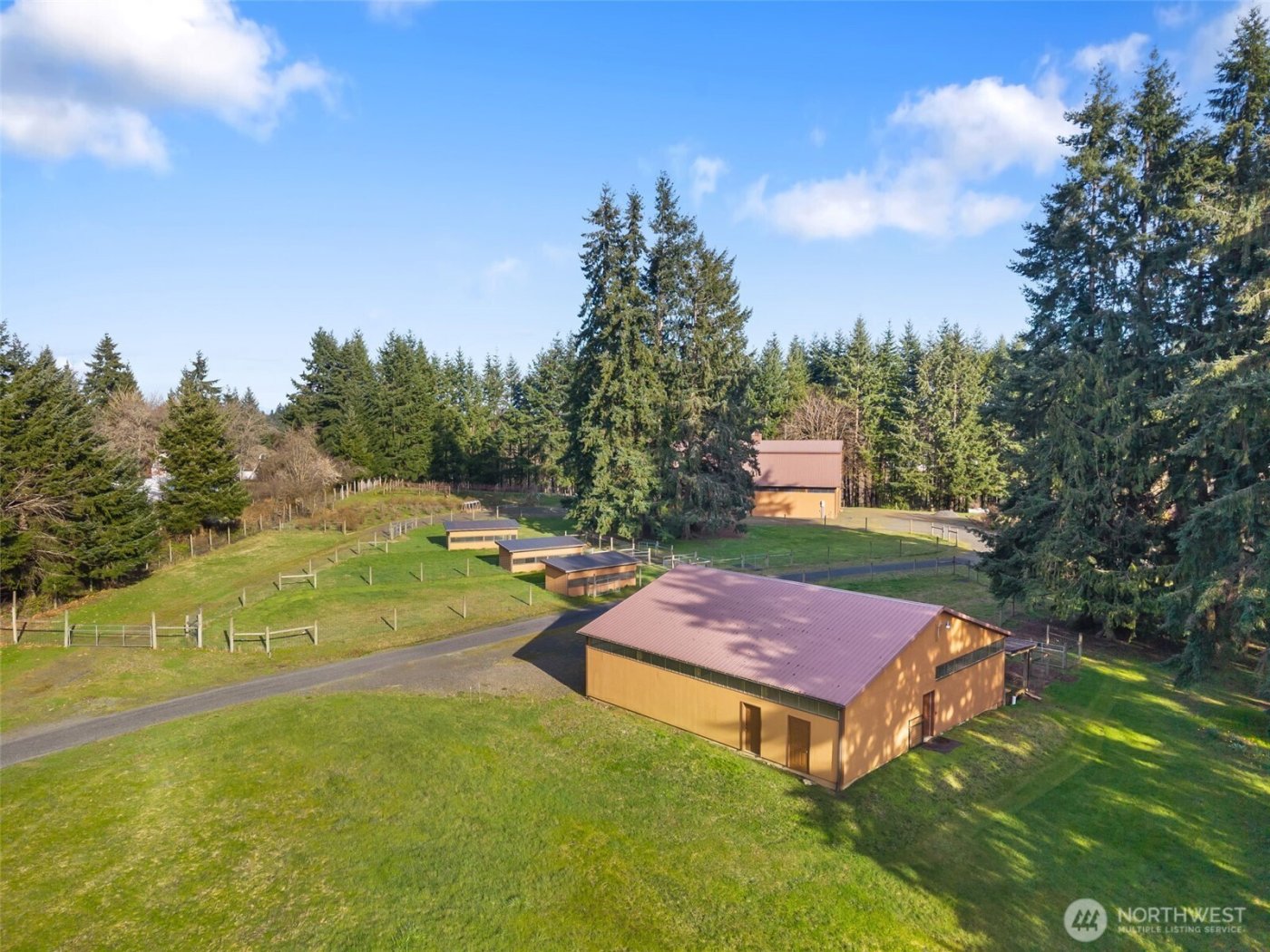 301 Russell Road , Winlock, WA 98596