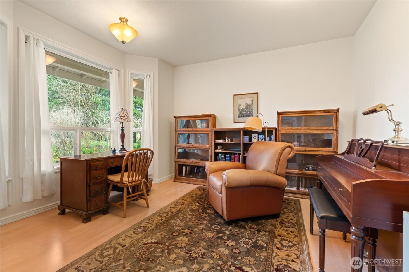 301 Russell Road , Winlock, WA 98596