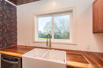 1202 W 9th Street , Port Angeles, WA 98363 - Photo 16