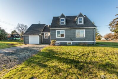 1202 W 9th Street , Port Angeles, WA 98363 - Photo 2