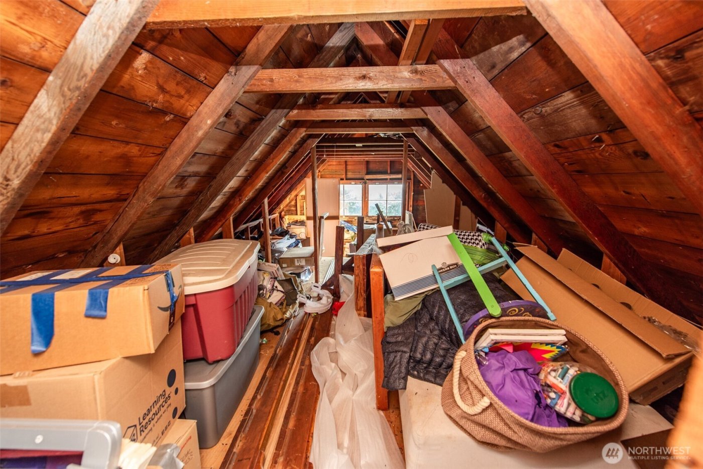 1202 W 9th Street , Port Angeles, WA 98363