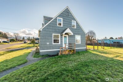 1202 W 9th Street , Port Angeles, WA 98363 - Photo 3