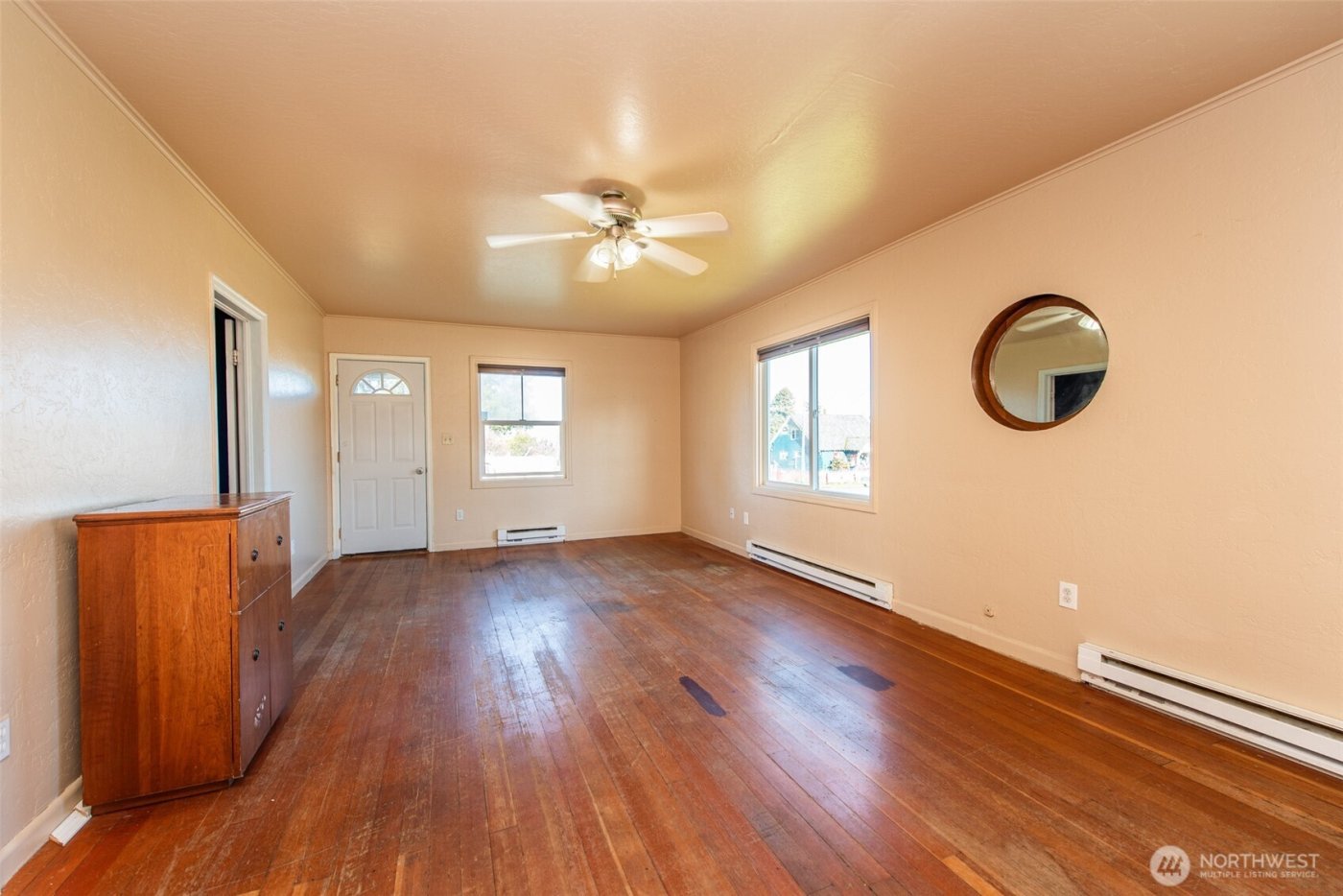 1202 W 9th Street , Port Angeles, WA 98363