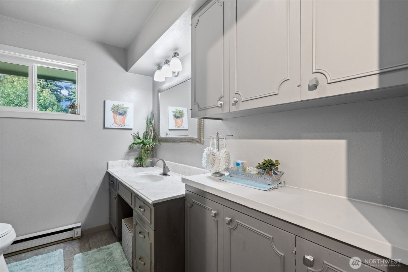 2947 Ammons Drive , Longview, WA 98632