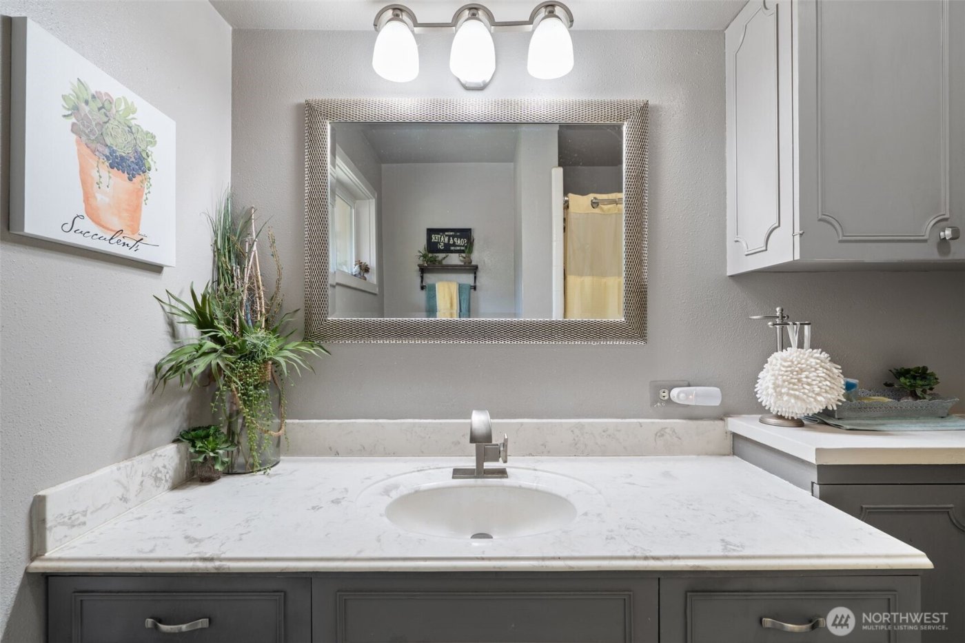 2947 Ammons Drive , Longview, WA 98632