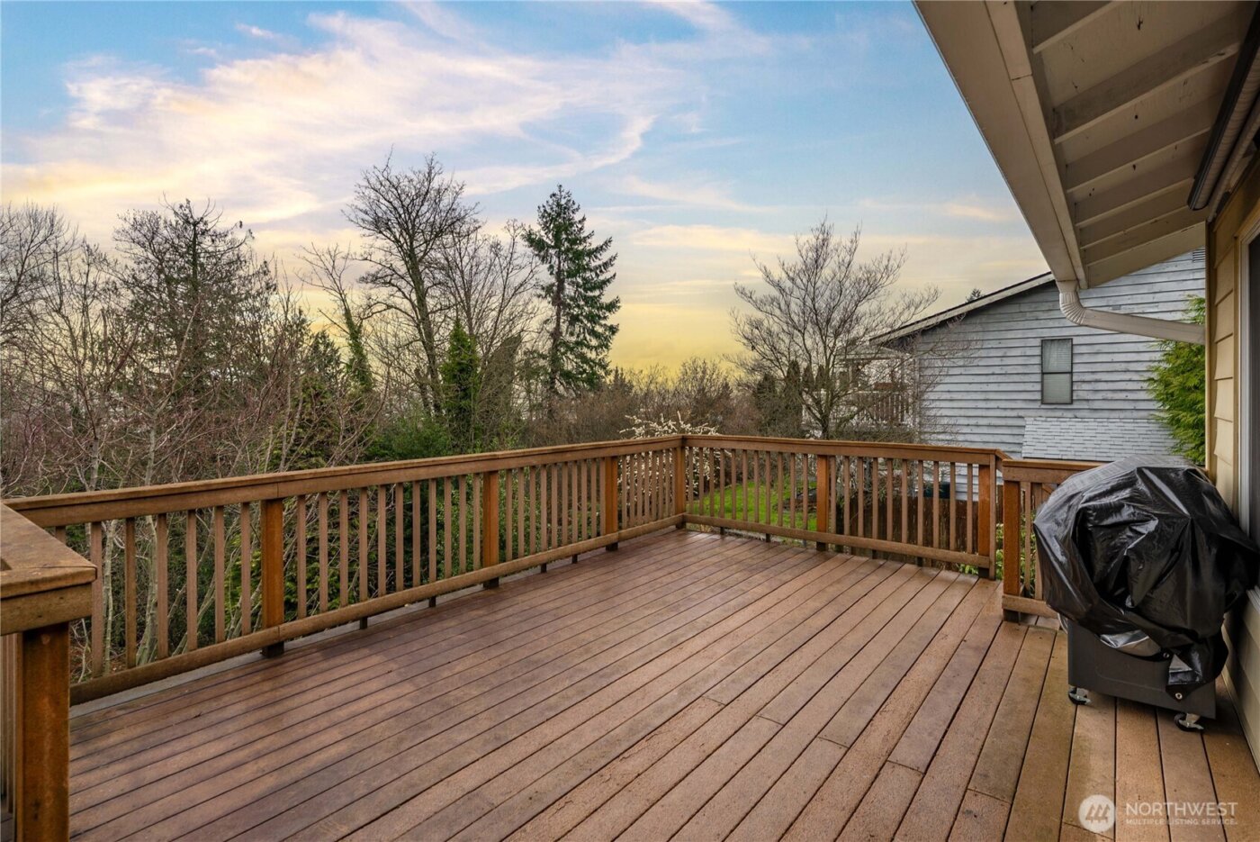 751 Alvord Avenue N, Kent, WA 98031