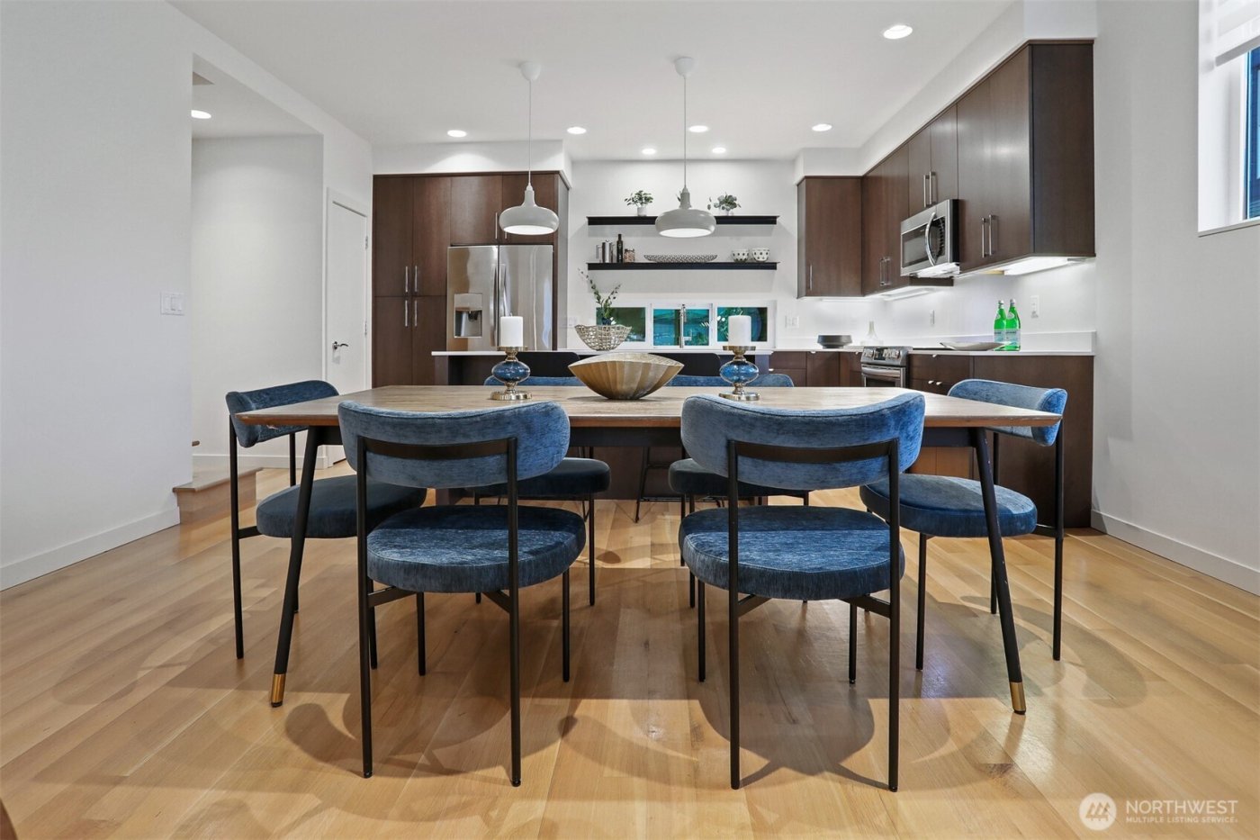 3641 22nd Avenue W #E, Seattle, WA 98199