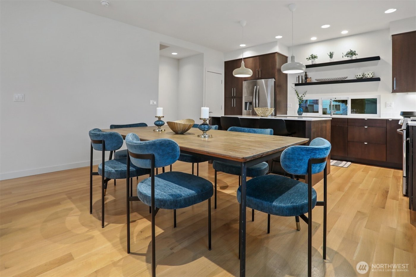 3641 22nd Avenue W #E, Seattle, WA 98199