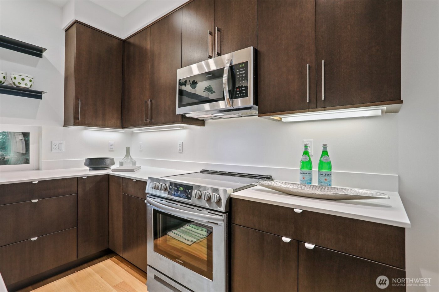 3641 22nd Avenue W #E, Seattle, WA 98199