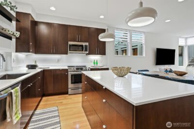 3641 22nd Avenue W #E, Seattle, WA 98199 - Photo 18