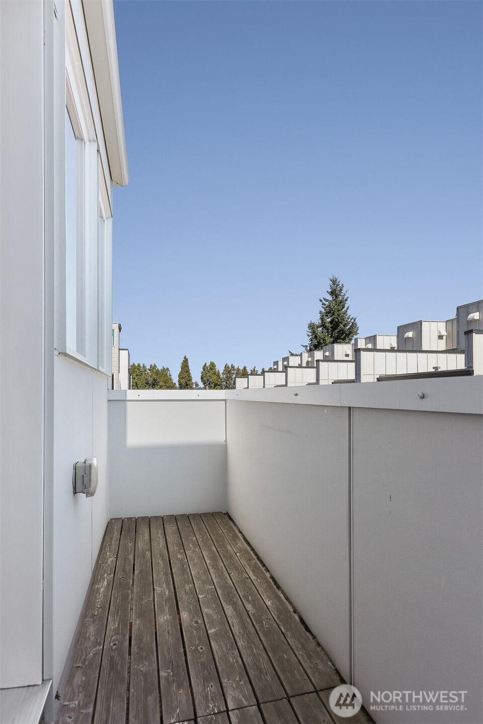 3641 22nd Avenue W #E, Seattle, WA 98199