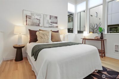 3641 22nd Avenue W #E, Seattle, WA 98199 - Photo 3