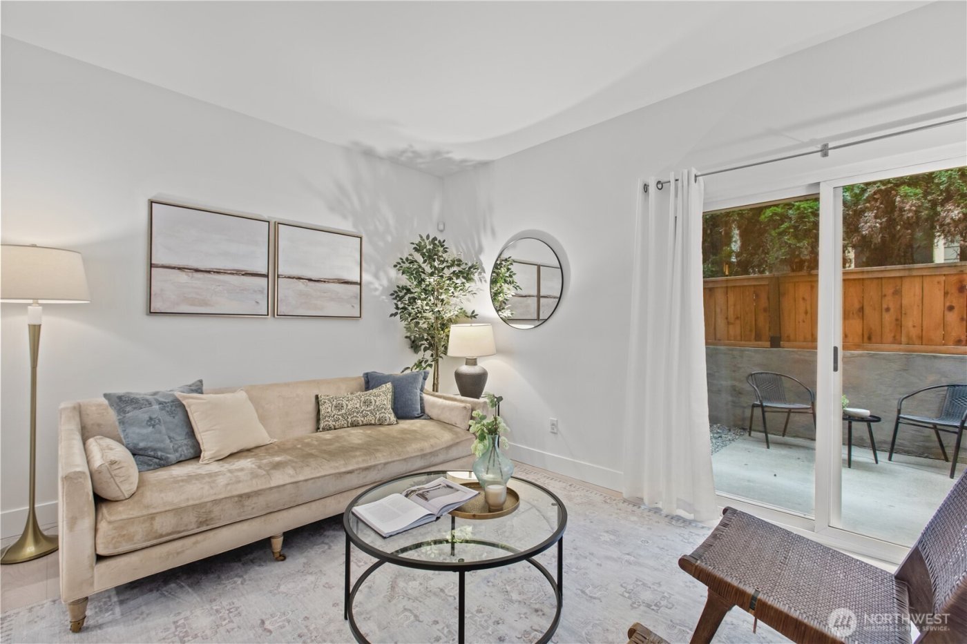 4854 Delridge Way SW #B, Seattle, WA 98106