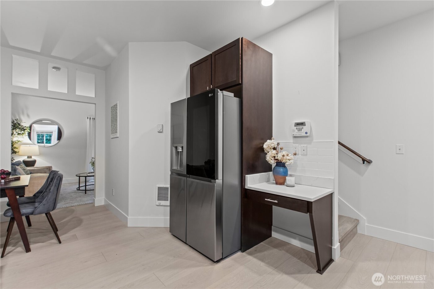 4854 Delridge Way SW #B, Seattle, WA 98106