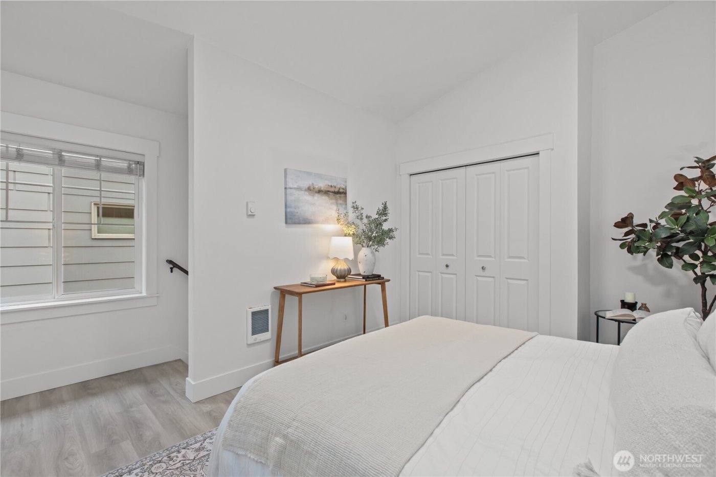 4854 Delridge Way SW #B, Seattle, WA 98106