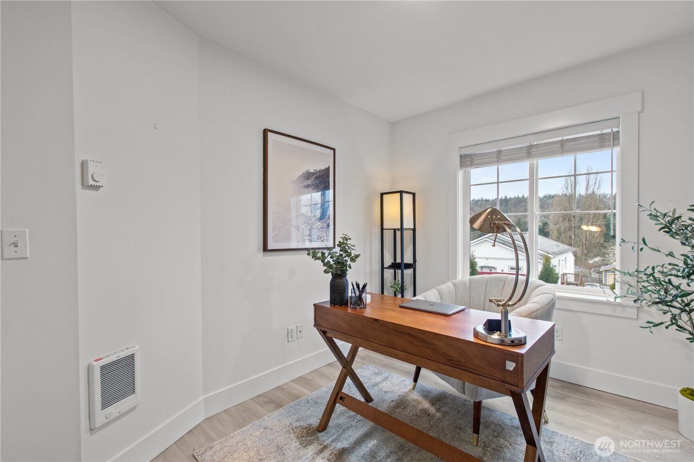 4854 Delridge Way SW #B, Seattle, WA 98106