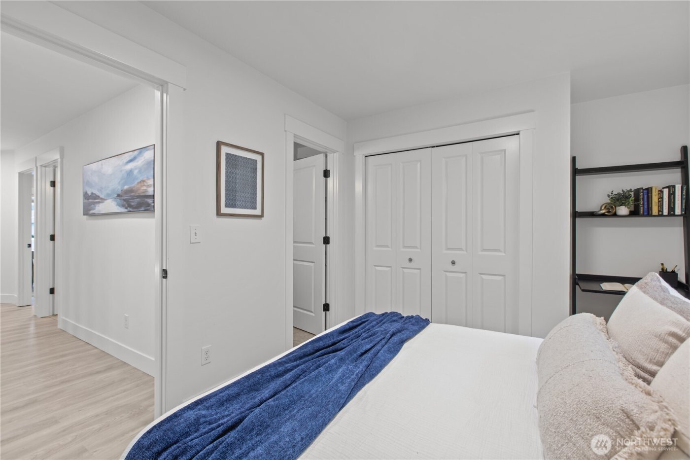 4854 Delridge Way SW #B, Seattle, WA 98106