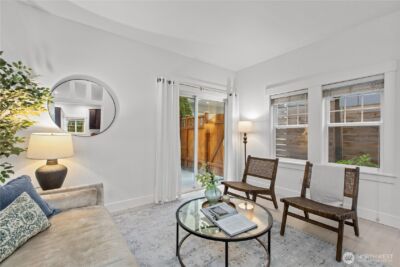 4854 Delridge Way SW #B, Seattle, WA 98106 - Photo 4