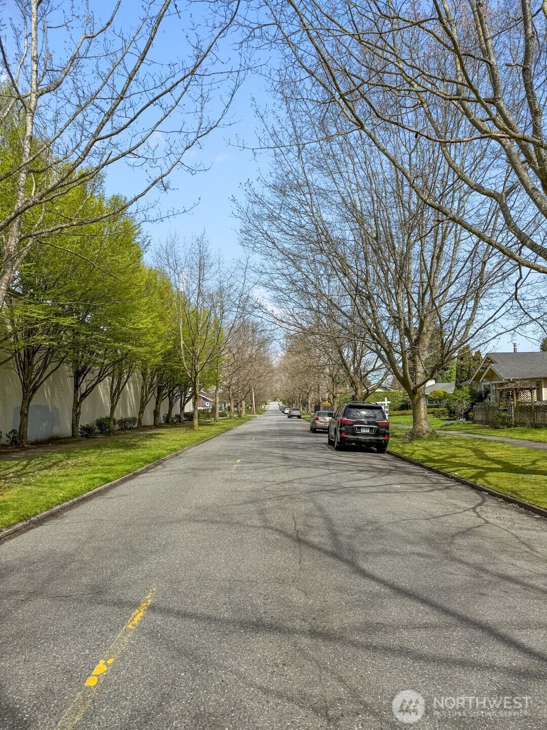 1721 McDougall Avenue , Everett, WA 98201