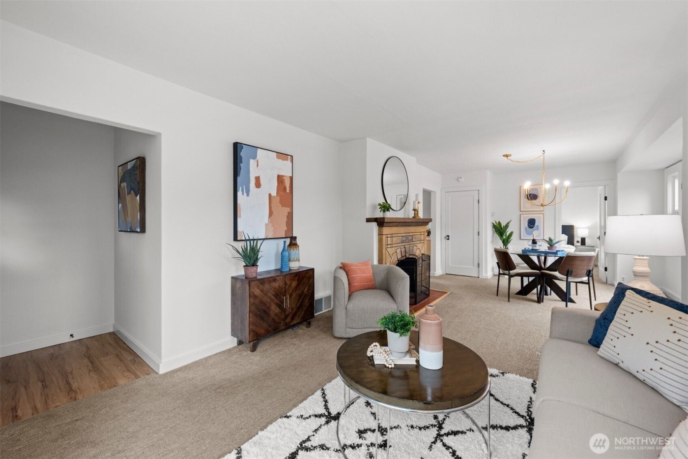 8341 28th Avenue NW, Seattle, WA 98117