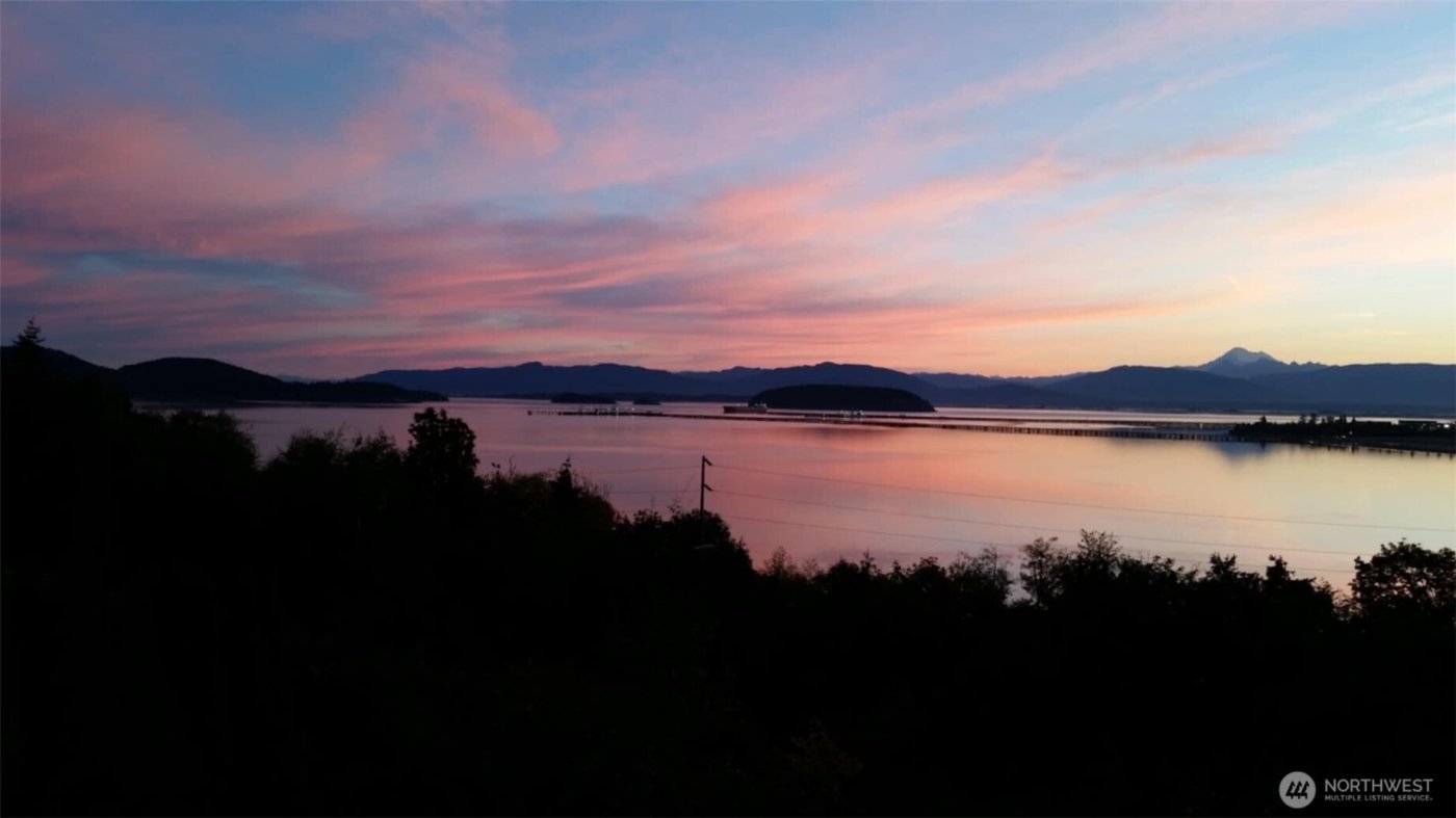 4116 Mitchell Drive , Anacortes, WA 98221