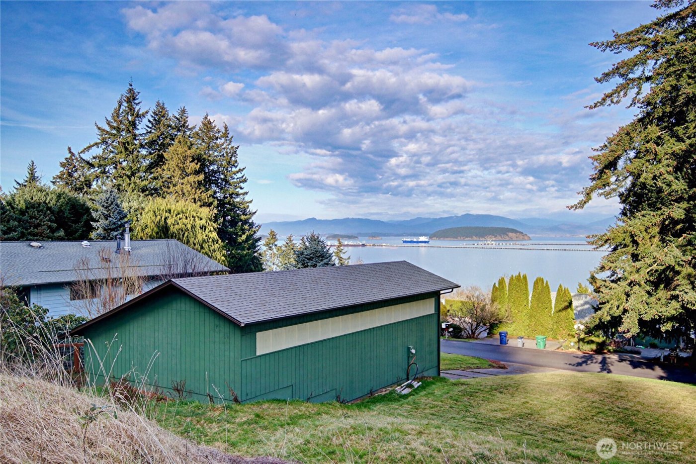 4116 Mitchell Drive , Anacortes, WA 98221