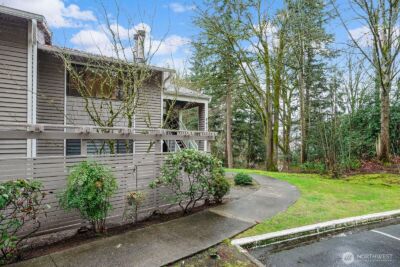 9919 NE 144th Lane #606, Kirkland, WA 98034 - Photo 28