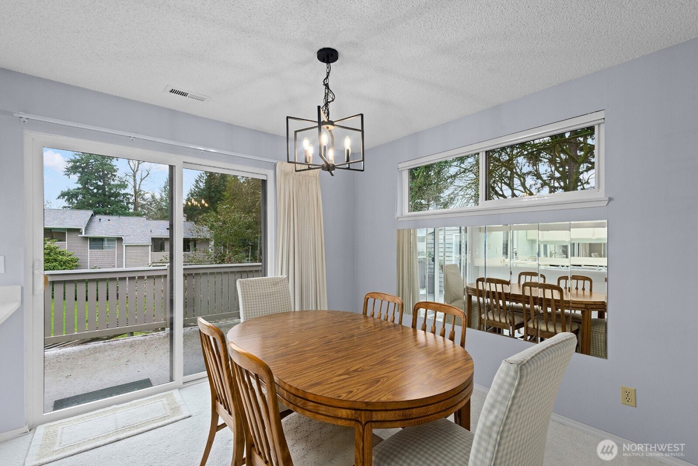 9919 NE 144th Lane #606, Kirkland, WA 98034