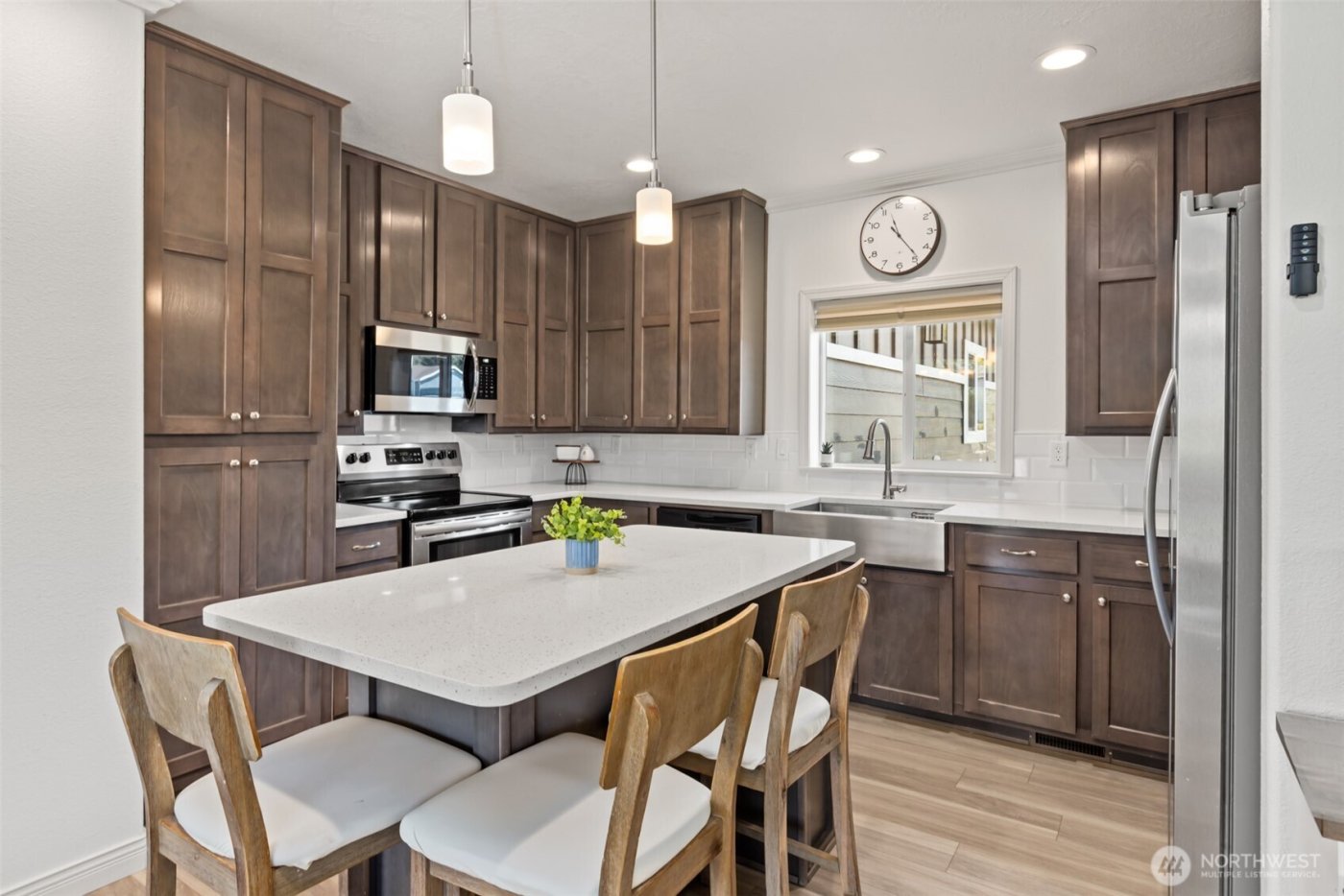 133 Peregrine Lane , Sequim, WA 98382