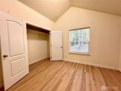 33 N Mount Washington Place , Hoodsport, WA 98548 - Photo 9