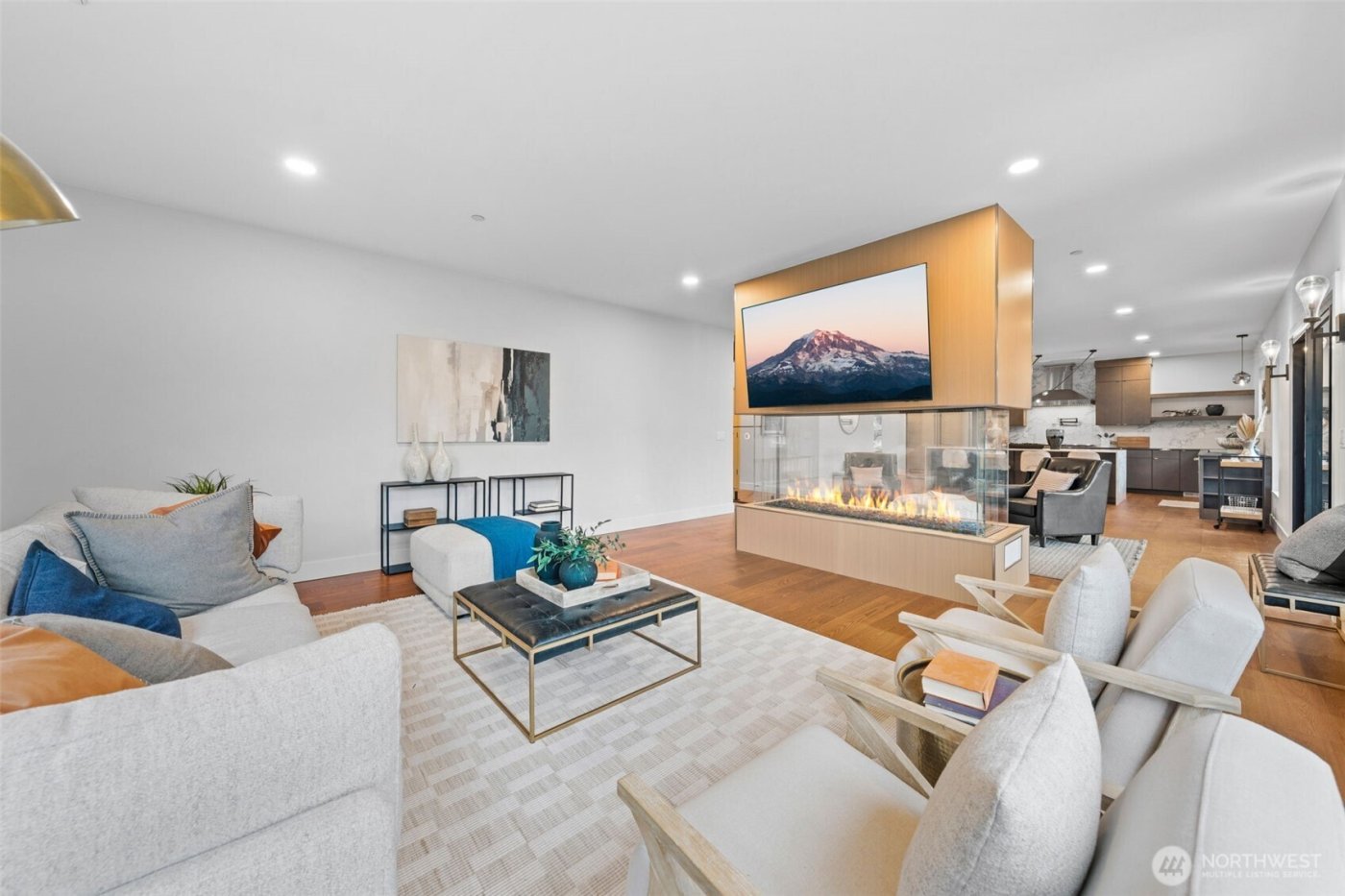 7903 240th Street SW, Edmonds, WA 98026