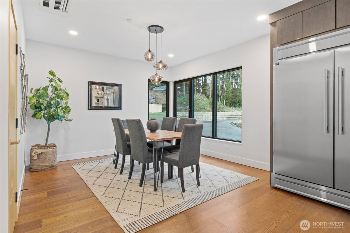 7903 240th Street SW, Edmonds, WA 98026