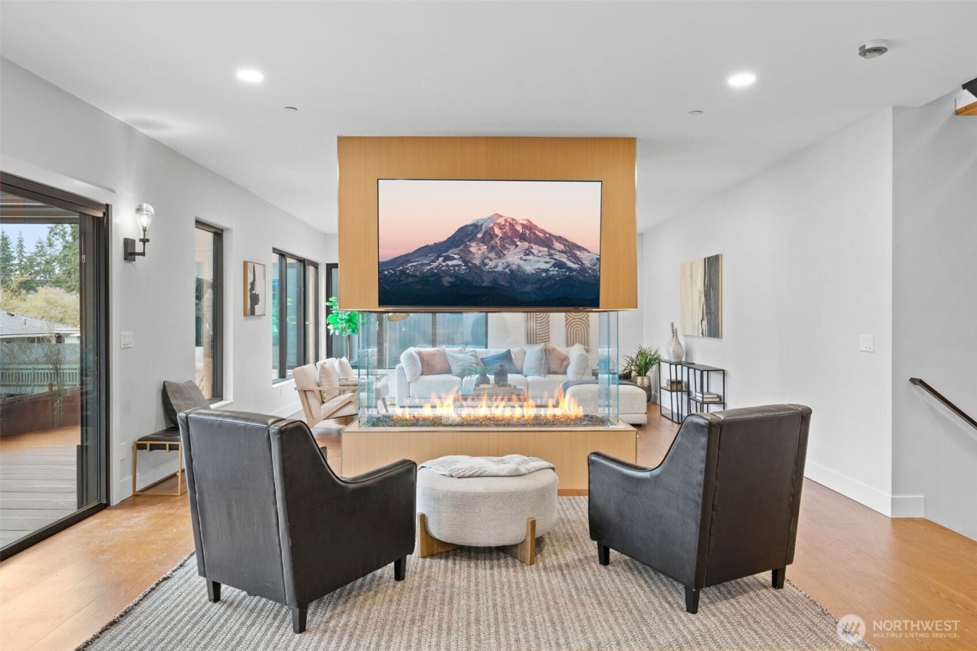 7903 240th Street SW, Edmonds, WA 98026