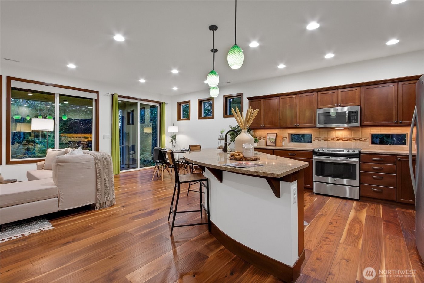 14226 189th Avenue E, Bonney Lake, WA 98391