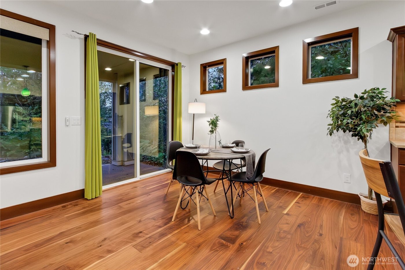 14226 189th Avenue E, Bonney Lake, WA 98391