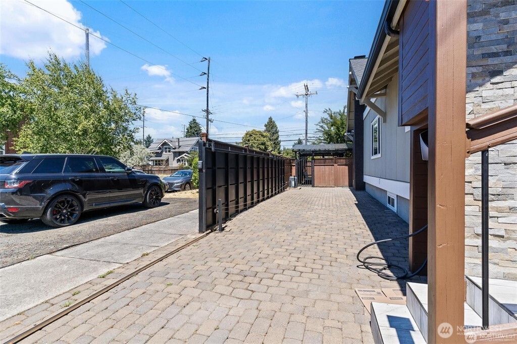 1322 EARNEST S BRAZILL Street , Tacoma, WA 98405