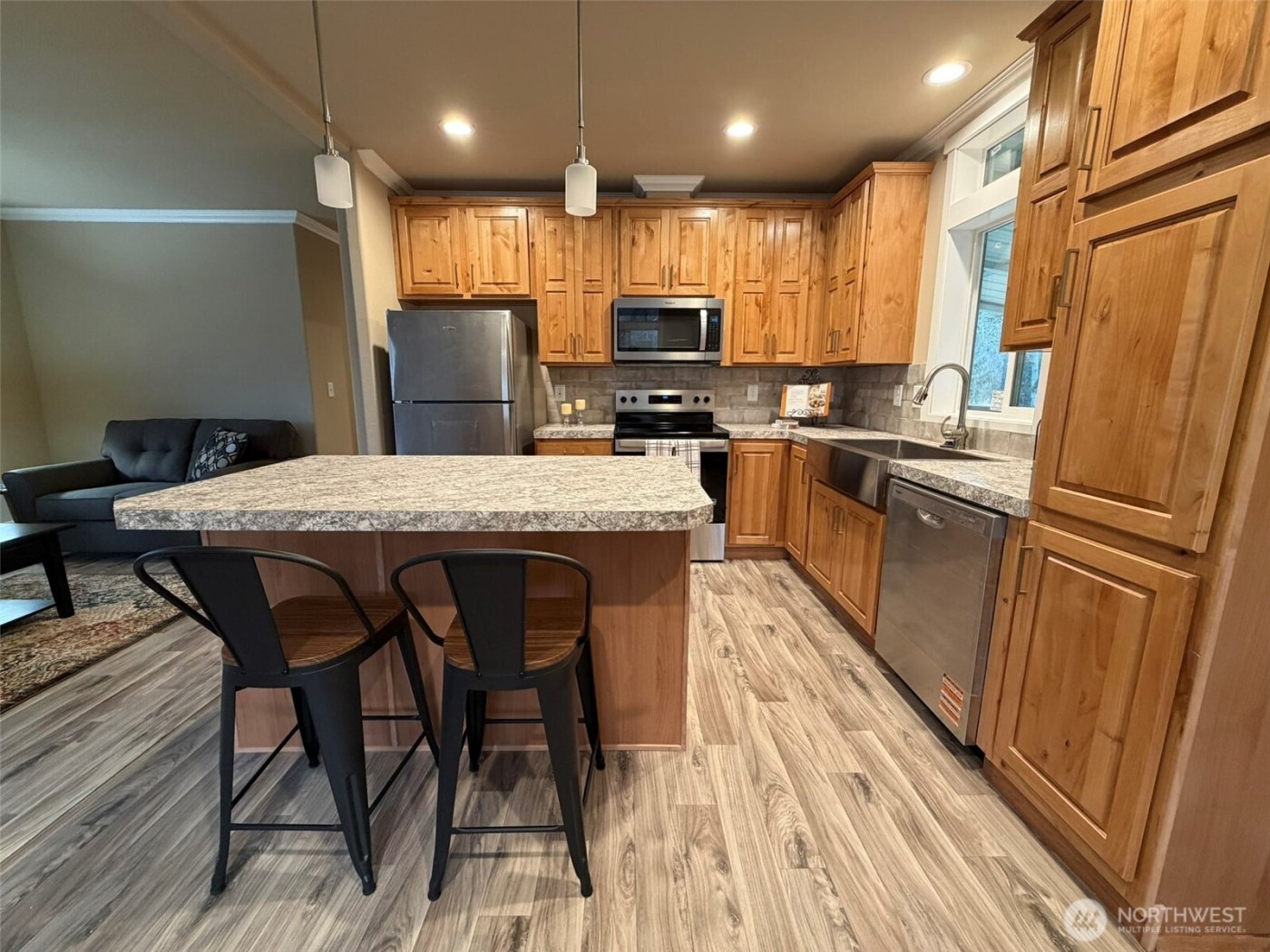 2010 Broadway Avenue #20, Hoquiam, WA 98550