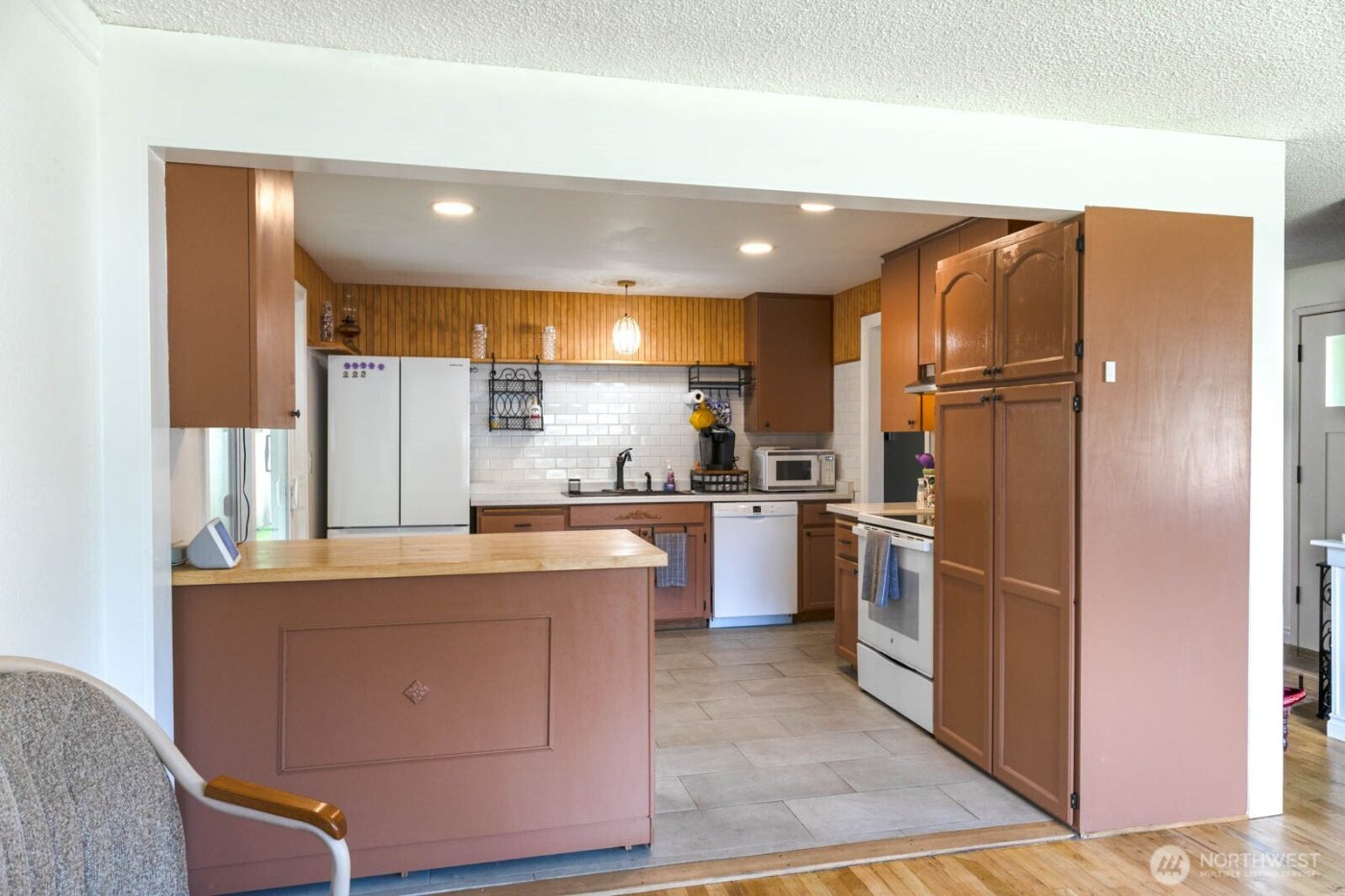 6028 S Prospect Street , Tacoma, WA 98409-6815