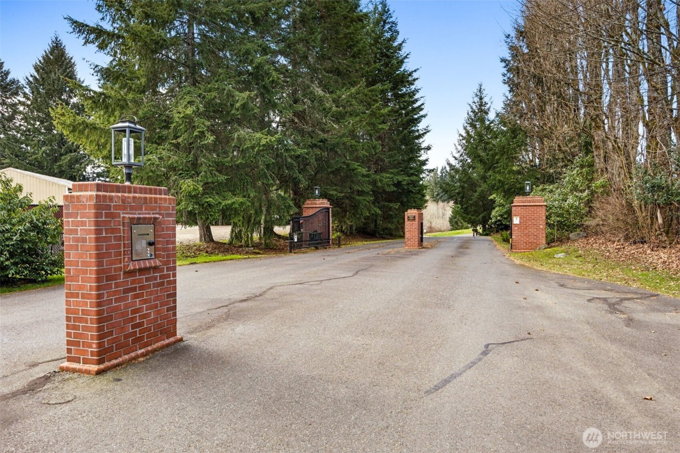 2927 27th Lane NE, Olympia, WA 98506-2998