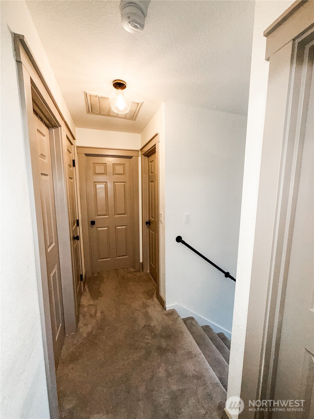 2927 27th Lane NE, Olympia, WA 98506-2998