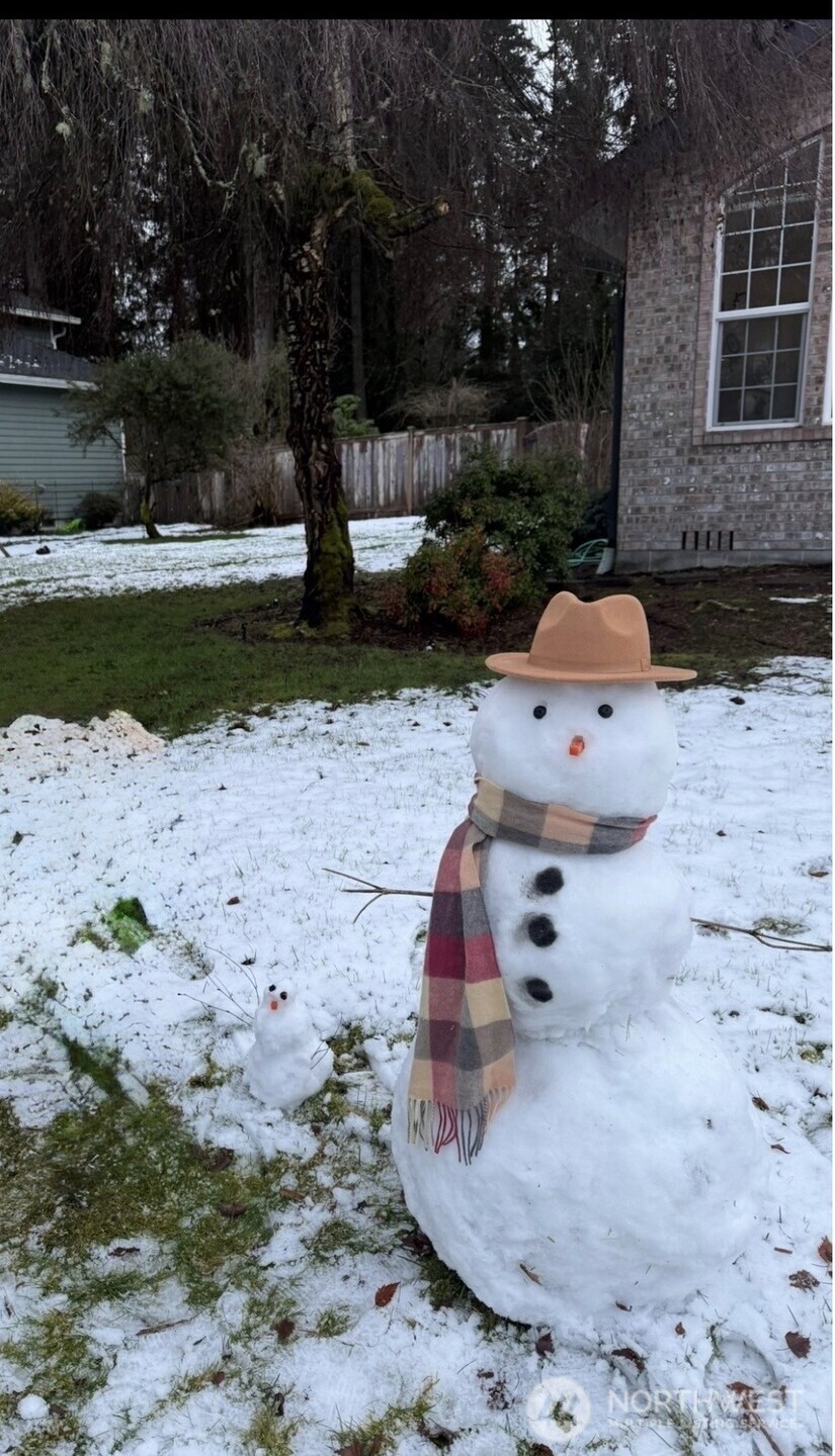 2927 27th Lane NE, Olympia, WA 98506-2998