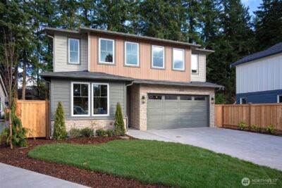 12818 NE 65th Lane , Kirkland, WA 98033
