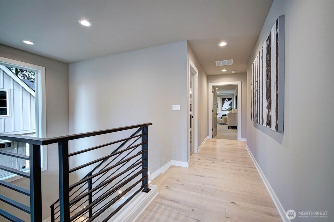 12818 NE 65th Lane , Kirkland, WA 98033