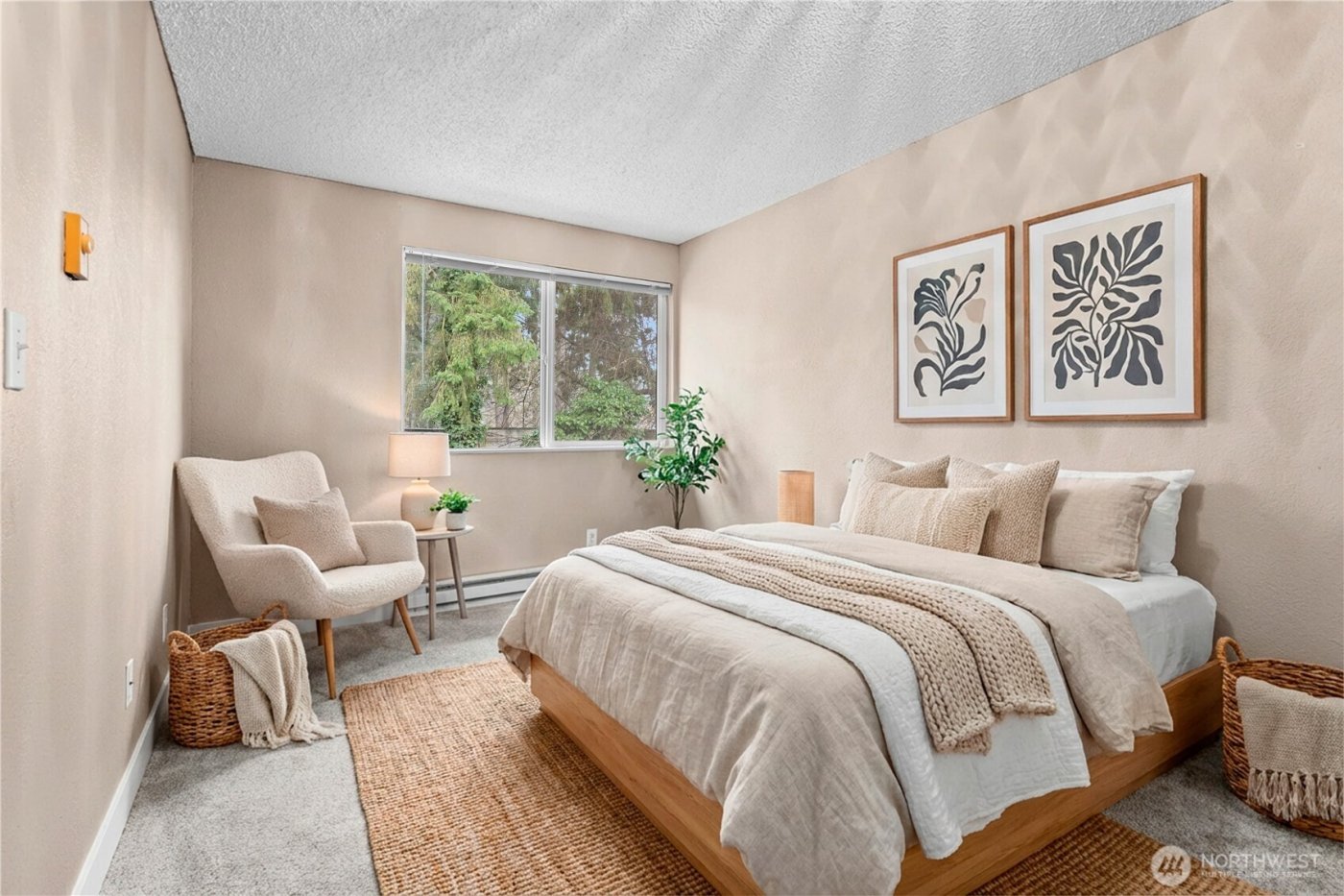 17303 Spanaway Loop Road S #4, Spanaway, WA 98387