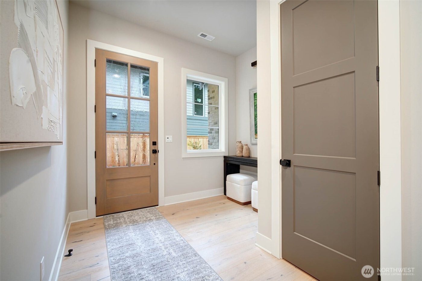 12813 NE 65th Lane , Kirkland, WA 98033