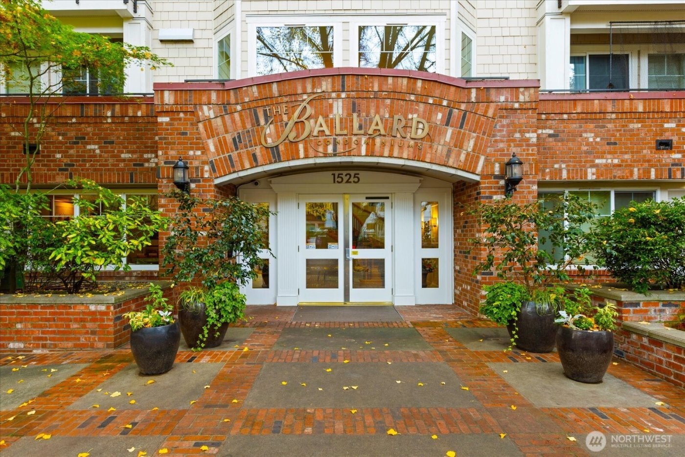 1525 NW 57th Street #429, Seattle, WA 98107