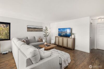 7 Highland Drive #101, Seattle, WA 98109 - Photo 21