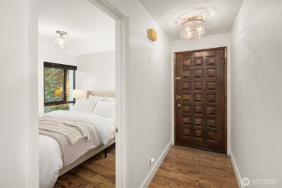 7 Highland Drive #101, Seattle, WA 98109 - Photo 5