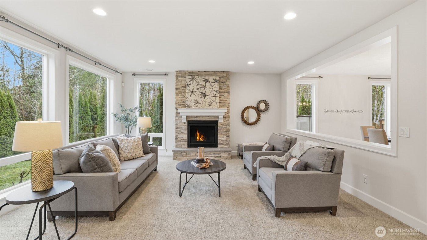 21801 SE 1st Street , Sammamish, WA 98074