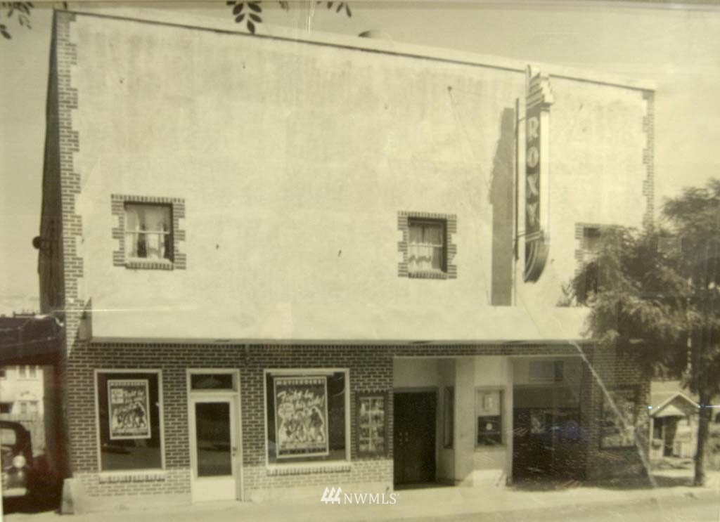 115 Mashell Avenue S, Eatonville, WA 98328